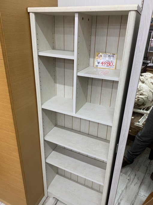 本棚白